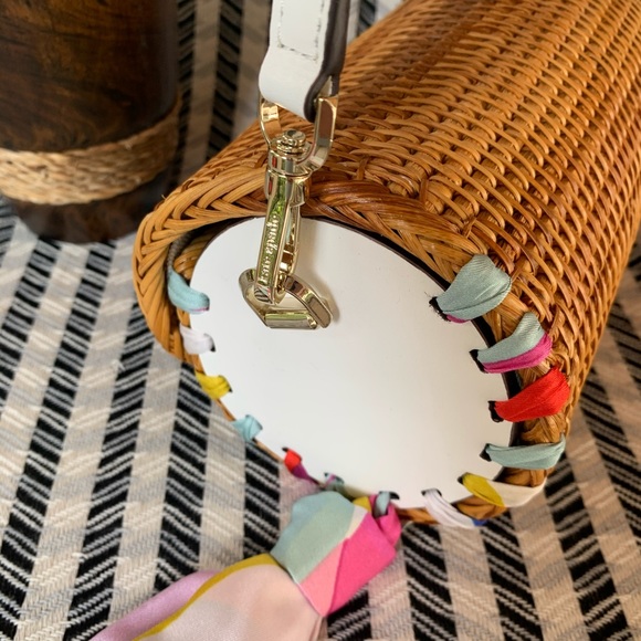 Kate spade bag cylinder crossbody natural wicker - Picture 6 of 8